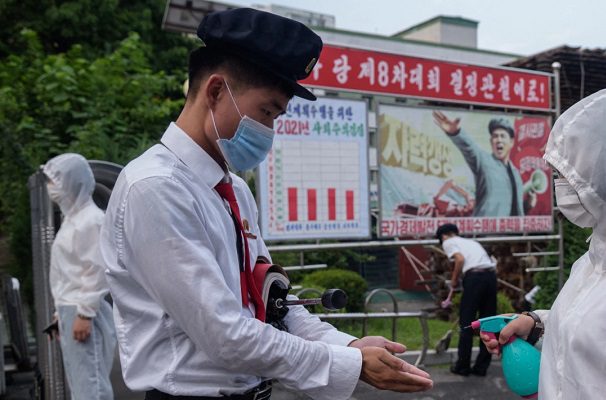 A parte de ola de Covid-19, Corea del Norte reporta brote de "enfermedad infecciosa"