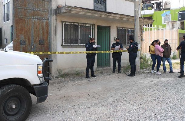 Matan a estudiante de bachillerato y a su padre en su casa en Guanajuato