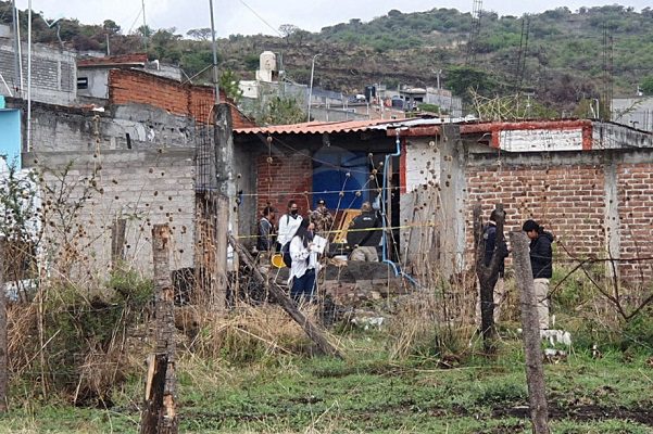 Asesinan a 5 integrantes de una familia en su casa en Morelia