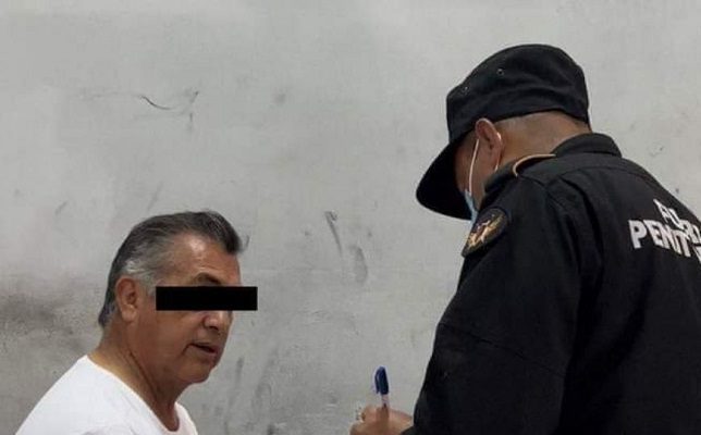 Jaime Rodríguez, 'El Bronco', sale hospital; va rumbo a arresto domiciliario