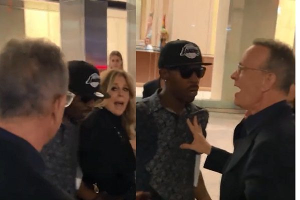 Tom Hanks estalla contra fans por empujar accidentalmente a su esposa #VIDEO