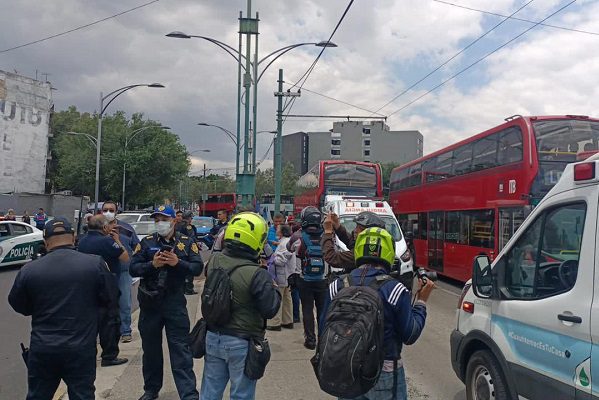Atropellan a al menos 6 personas sobre Paseo de la Reforma