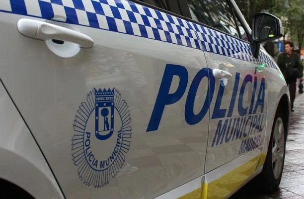 Conde asesina a su esposa y a empleada y luego se suicida, en Madrid