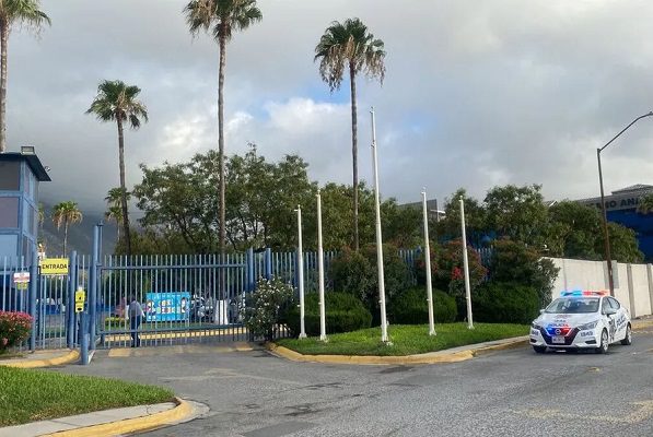 Amenaza de tiroteo en colegio en San Nicolás, NL, genera movilización policiaca