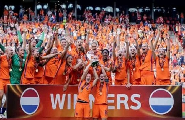 Holanda se suma a la paridad salarial; selección femenil cobrará lo mismo que la varonil