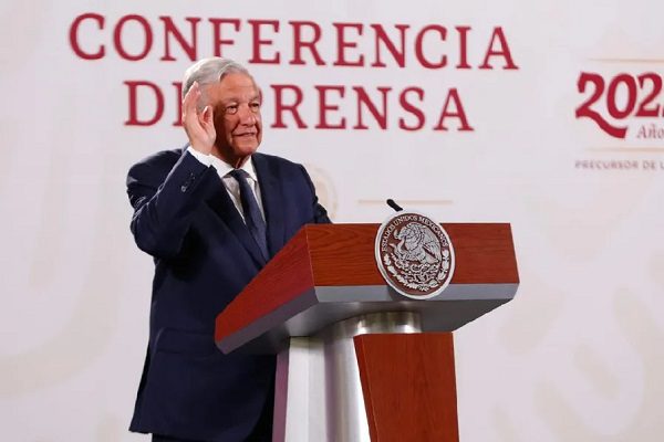 AMLO promete reformas electoral y de Guardia Nacional para este mes