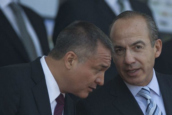 AMLO lanza serie de cuestionamientos a Calderón sobre García Luna