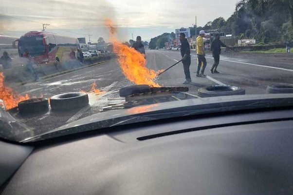 Bloqueo en la México-Puebla fue por una "falsa desaparición" de una joven