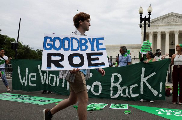 Comunidad internacional condena fallo sobre el aborto en Estados Unidos