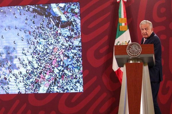 AMLO condena asesinato de toro en Colombia tras tragedia que dejó 4 muertos