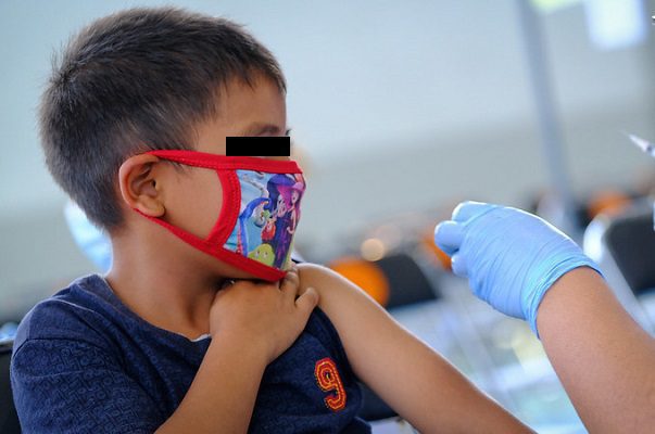 Edomex anuncia fechas y sedes de vacunación para niños de 10 y 11 años
