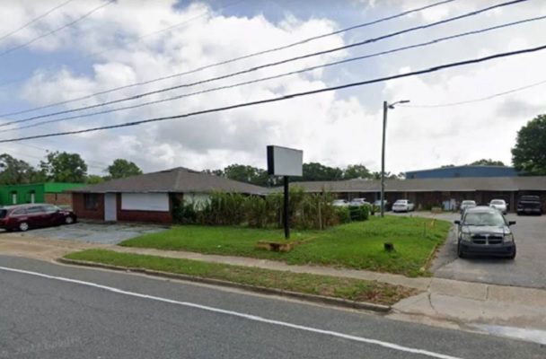 Niño mata a bebé mientras jugaba con la pistola de su papá, en Florida