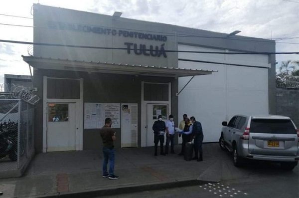 Al menos 49 presos muertos durante motín en cárcel de Colombia