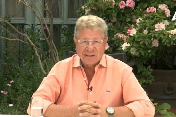 “Soy judío a mucha honra”, responde Alazraki a AMLO