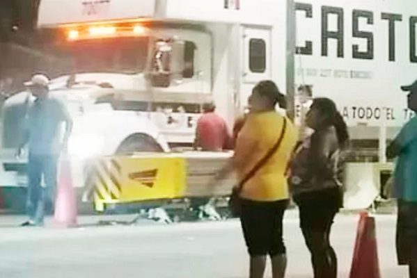 Con bloqueos, pobladores exigen justicia por muerte de joven en Campeche