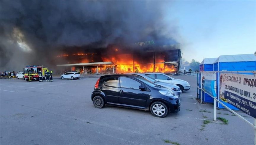 Ataque a centro comercial en Ucrania