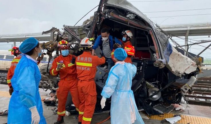 Descarrilamiento de tren en China