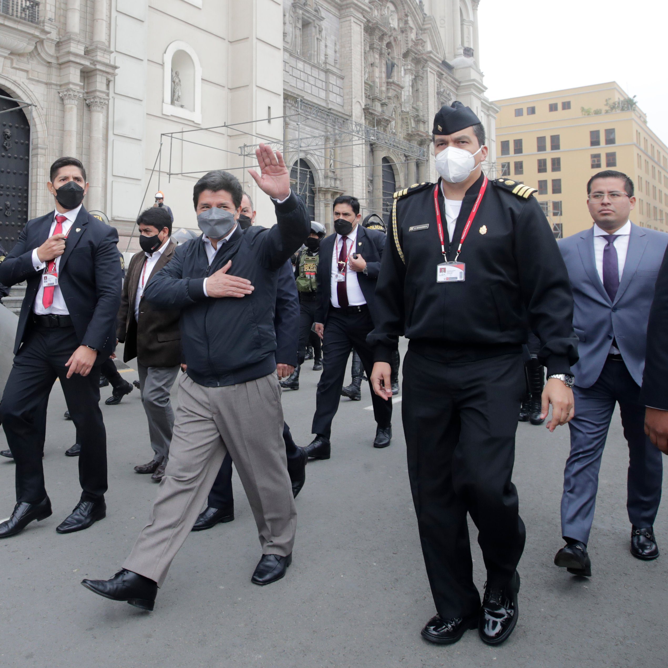 Fiscalía de Perú interroga a Pedro Castillo