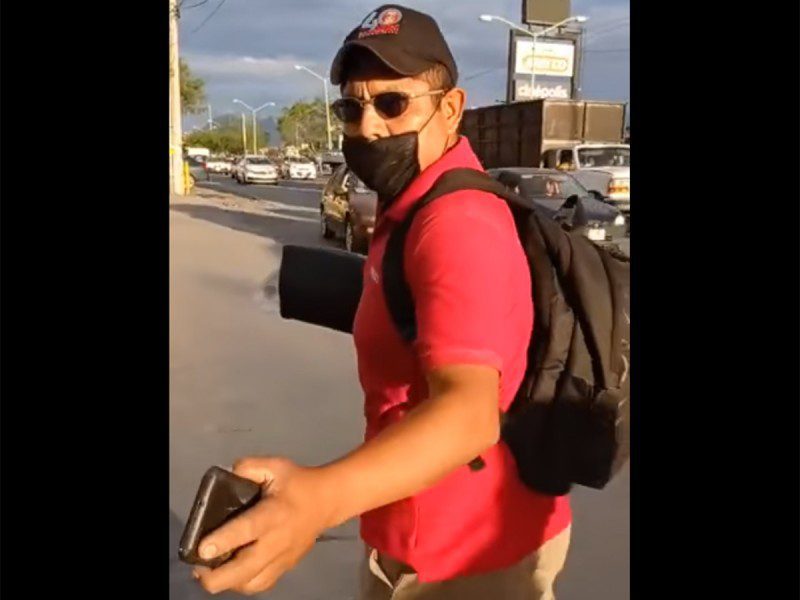 Hombre exhibido por fingir ser bombero para estafar en NL