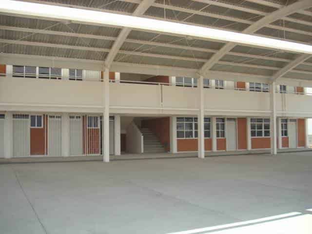 Nuevo León ajusta horarios de clases por crisis de agua