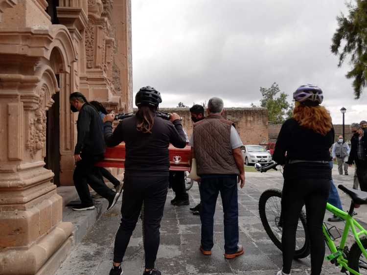 Último adiós a Jesús Bañuelos Acevedo, activista asesinado en Hidalgo