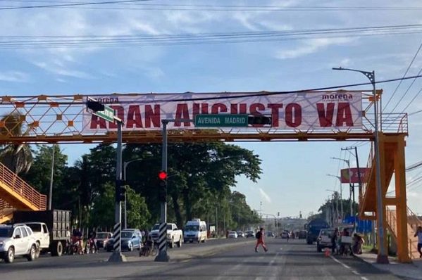 Colocan mantas de apoyo a Adán Augusto López en Paraíso, Tabasco