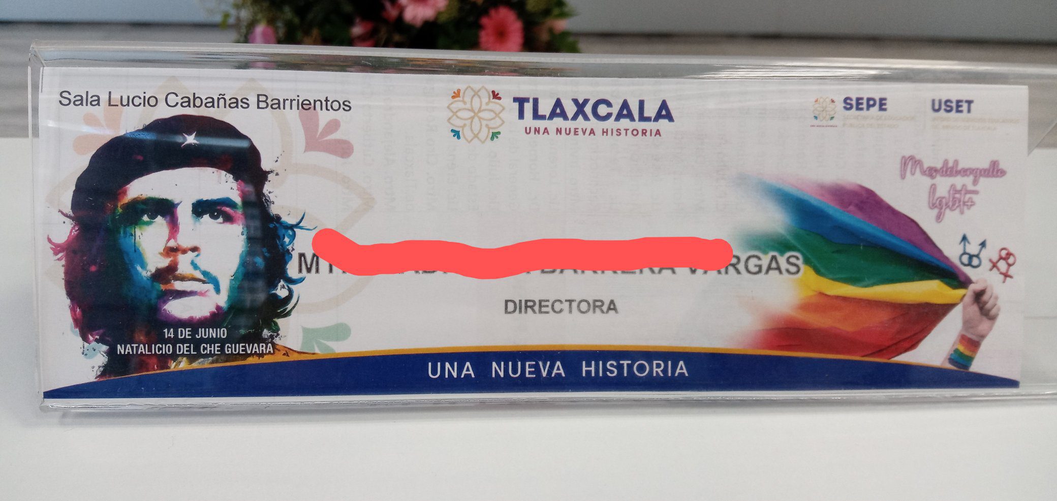 Gobierno de Tlaxcala provoca por foto del Che Guevara junto a bandera LGBT