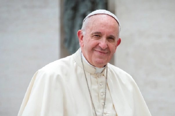 Papa Francisco rechaza renuncia y asegura que planea visitar Ucrania y Rusia