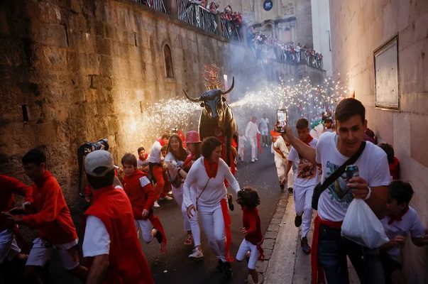 Seis heridos en primer encierro en fiesta de San Fermín tras pandemia