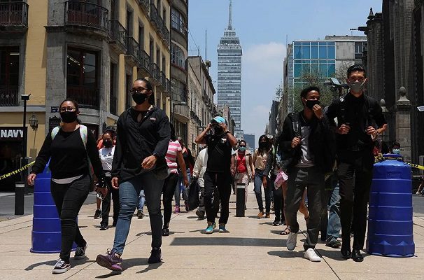 Sheinbaum reconoce "ligero" incremento en hospitalizaciones por Covid-19 en CDMX