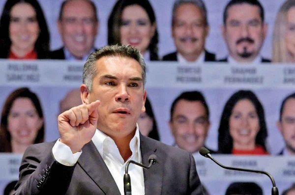 'Alito' Moreno da espaldarazo a Peña Nieto tras denuncia de la UIF