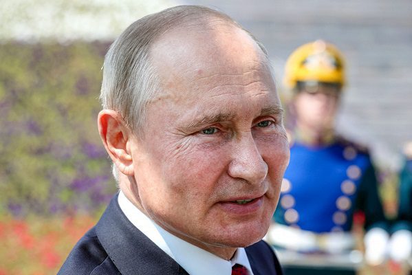 Putin amplía la vía rápida a la ciudadanía rusa para ucranianos