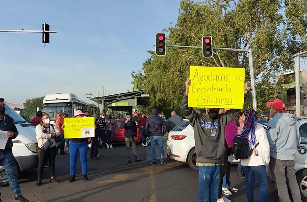 Cierran la Avenida Central, en Ecatepec, por la desaparición de una menor de 12 años