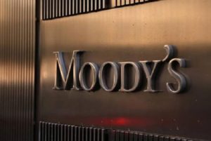 Moody’s reduce la calificación soberana de México y la de la CFE