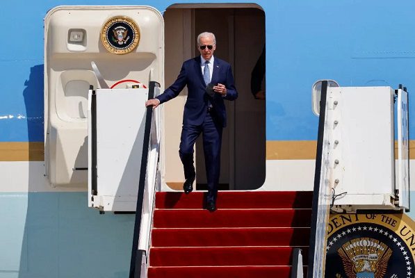 Joe Biden arriba a Israel en una visita de alto riesgo a Medio Oriente