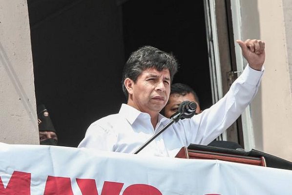 El presidente de Perú, Pedro Castillo, será investigado por tráfico de influencias