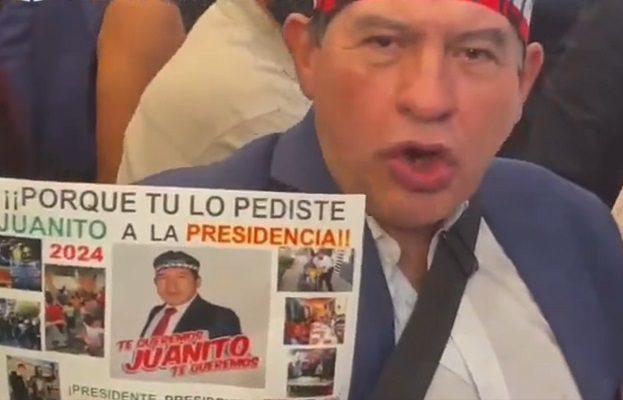 Reaparece "Juanito" y se destapa para elección de 2024