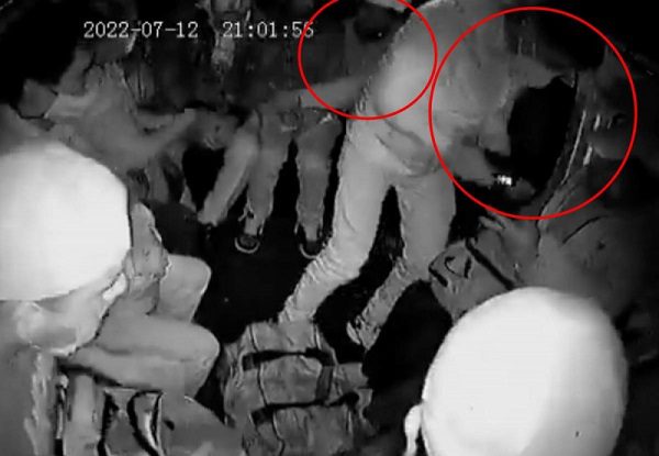 "Dame el teléfono o te vuelo de un plomazo", dice sujeto durante asalto #VIDEO