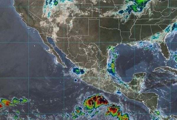 Se forma depresión tropical frente a costas de Oaxaca y Guerrero