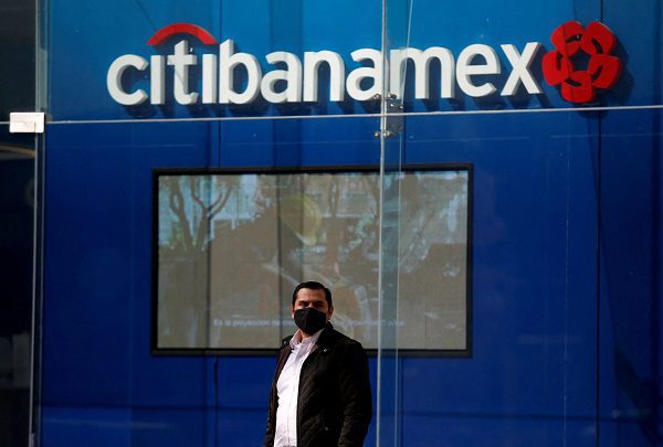 Citi evita comentar condiciones de AMLO para venta de Banamex