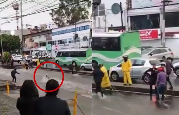 Motociclista lucha por no ser arrastrado por la corriente en calles de CDMX #VIDEO