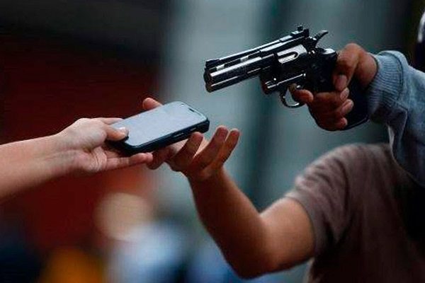 Dos de cada tres ciudadanos se siente inseguro en México: Inegi