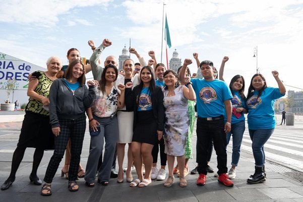 Gobierno CDMX presenta libro recopilatorio de historias de jóvenes migrantes