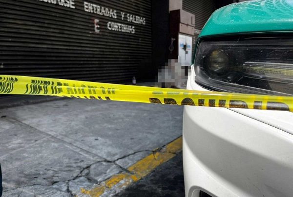 Encuentran a un hombre muerto en calles del Centro Histórico de la CDMX
