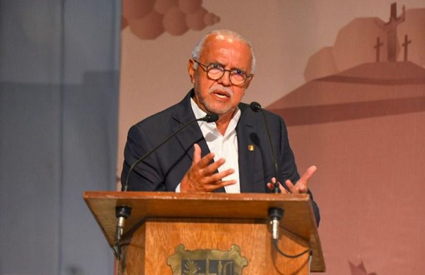 Miguel Ángel Navarro Quintero, gobernador de Nayarit, da positivo a Covid-19