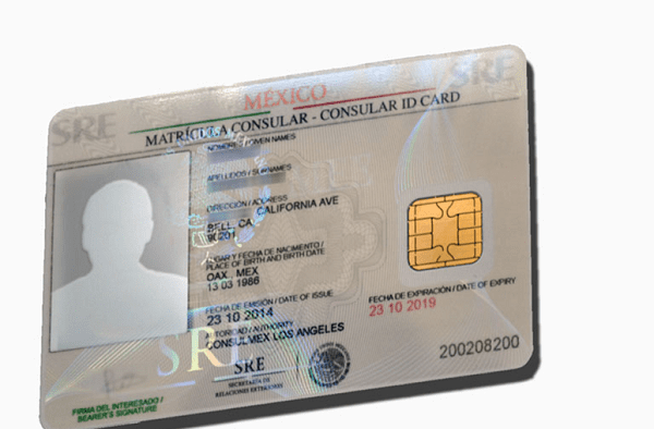 SRE emite carnet consular para personas no binarias, el primero en su tipo