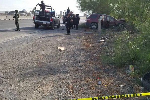 Tras volcadura, persecución deja 6 detenidos en García, NL