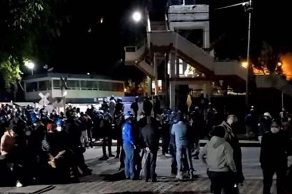 Interceptan a supuesto grupo de choque que iba a Ciudad Cooperativa Cruz Azul