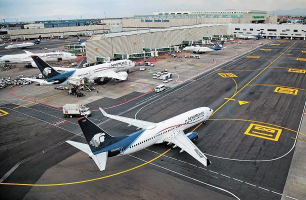 AMLO urge a atender falla estructural de Terminal 2 del AICM