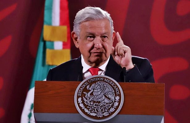 AMLO asegura que médicos cubanos ganarán lo mismo que mexicanos